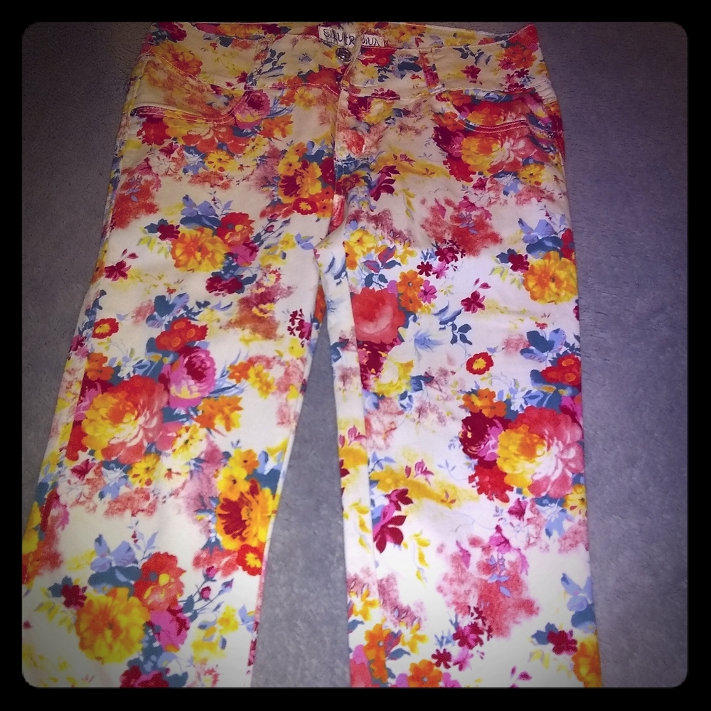 Capris/new